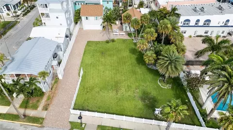 702 Pass A Grille Way, Saint Pete Beach, FL 33706