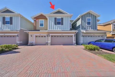 5745 Skytop Dr, Lithia, FL 33547