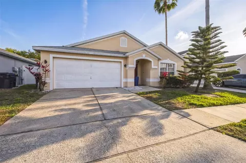 319 Bailey Cir, Davenport, FL 33897