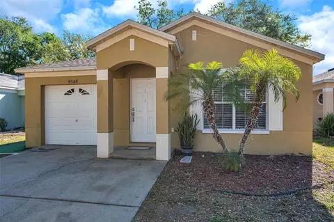 8528 Quarter Horse Dr, Riverview, FL 33578