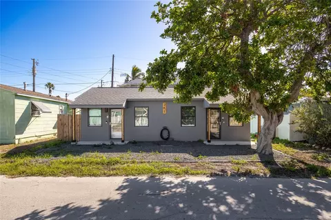 255 146th Ave E, Madeira Beach, FL 33708