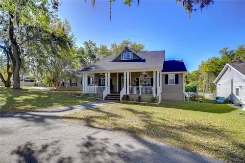 37410 Dixie Ave, Dade City, FL 33525