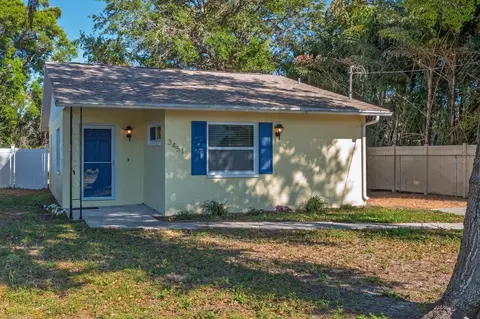3451 Pine St, Dunedin, FL 34698