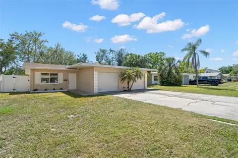 185 38th Ave SE, Saint Petersburg, FL 33705