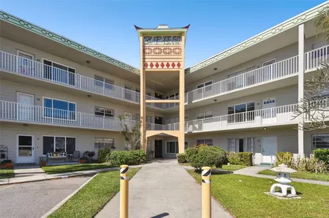 2070 World Parkway Blvd #34, Clearwater, FL 33763