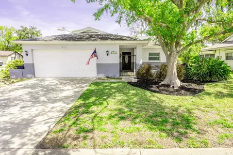13116 Sheridan Dr, Hudson, FL 34667