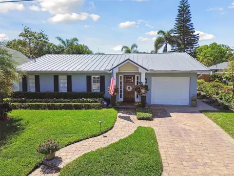 3006 W Angeles St, Tampa, FL 33629