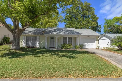 8205 Mill Creek Ln, Hudson, FL 34667