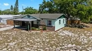 8501 River Oaks Dr, Tampa, FL 33615