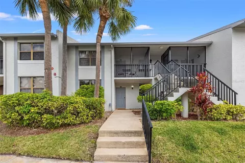 1998 Blue Hawk Ct #1613, Clearwater, FL 33762