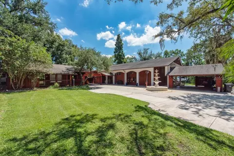 8820 S Hickory Ln, Riverview, FL 33578