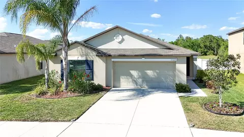 36077 Stable Wilk Ave, Zephyrhills, FL 33541