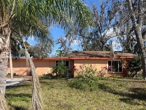 7606 Chapel Ave, Port Richey, FL 34668
