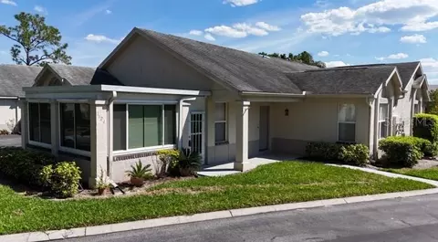 1124 Golfview Woods Dr #NA, Sun City Center, FL 33573