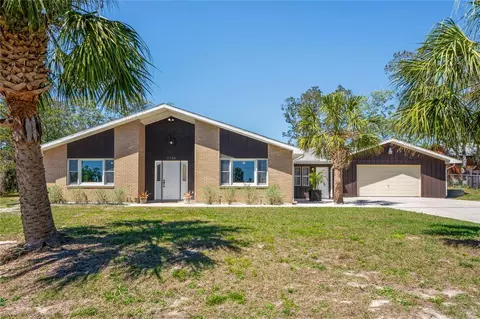 7169 Spruce Dr, Weeki Wachee, FL 34607