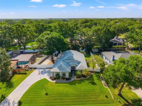 22304 Stillwood Dr, Land O Lakes, FL 34639
