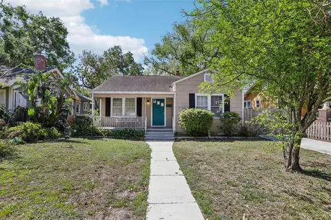 933 E Shadowlawn Ave, Tampa, FL 33603