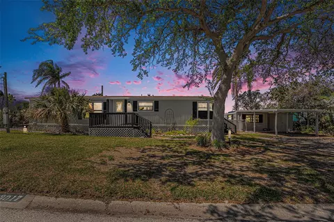 13017 Port Ct, Hudson, FL 34667