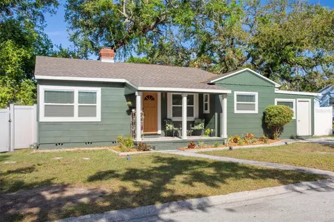 2125 Acorn Pl S, Saint Petersburg, FL 33712