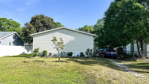 6051 106th Ave N, Pinellas Park, FL 33782