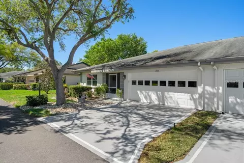 2503 Lambdin Dr #128, Sun City Center, FL 33573