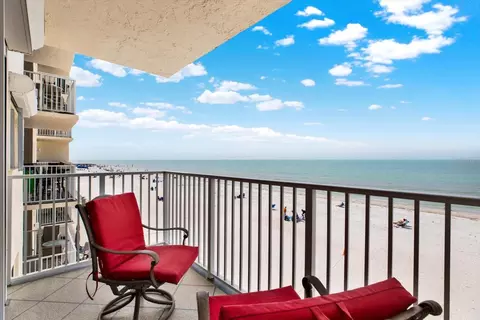 18650 Gulf Blvd #303, Indian Shores, FL 33785