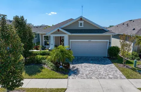 13917 Kingfisher Glen Dr, Lithia, FL 33547