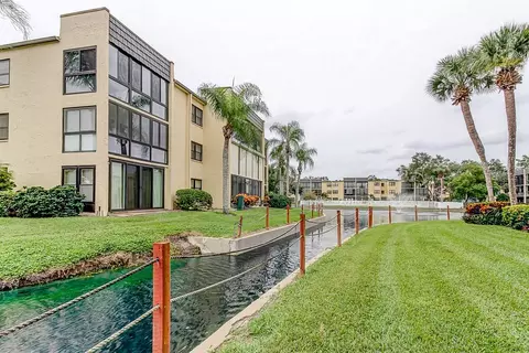 14130 Rosemary Ln #3312, Largo, FL 33774