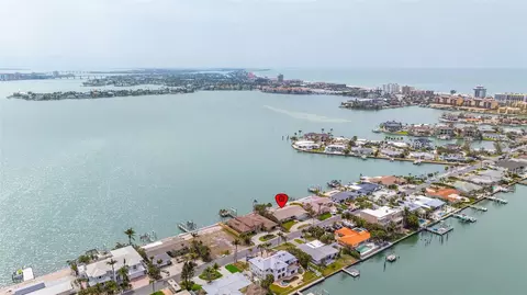 420 55th Ave, Saint Pete Beach, FL 33706