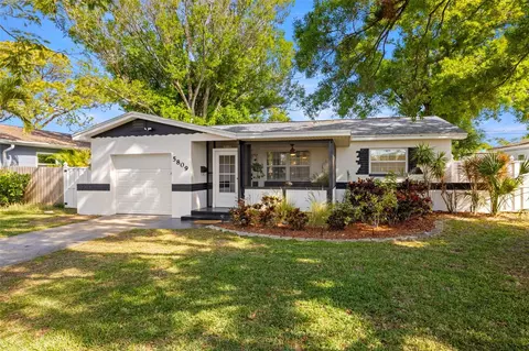5809 Dartmouth Ave N, Saint Petersburg, FL 33710