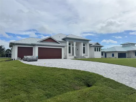 440 Green Dolphin Dr S, Placida, FL 33946