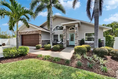 6592 Mango Ave S, Saint Petersburg, FL 33707