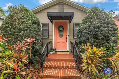 138 17th Ave N, Saint Petersburg, FL 33704