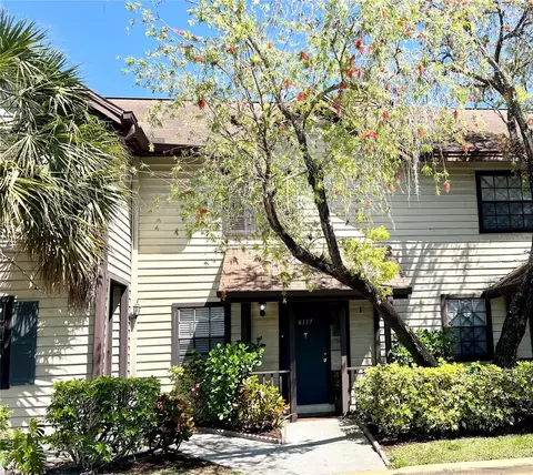 8117 Sheldon Shores Dr, Tampa, FL 33615