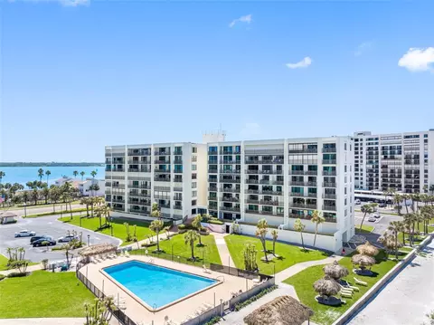 1430 Gulf Blvd #309, Clearwater Beach, FL 33767