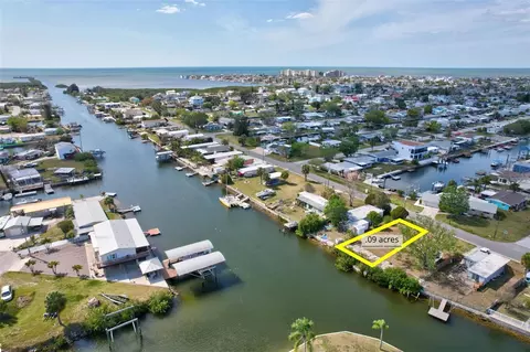 6704 Saltwater Blvd, Hudson, FL 34667