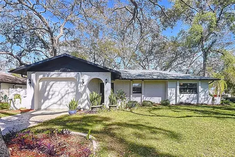 2004 Nobleton Ave, Spring Hill, FL 34608