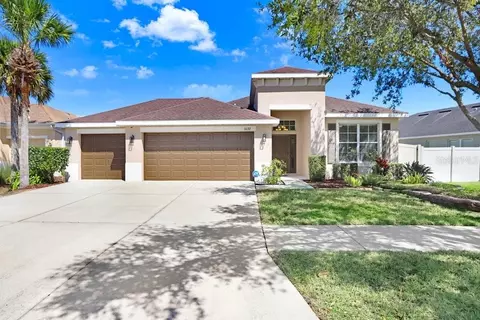 11137 Wembley Landing Dr, Lithia, FL 33547