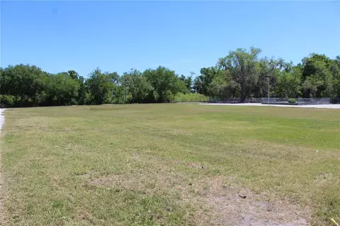 6528 Us 301 South Hwy, Riverview, FL 33578
