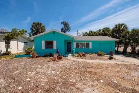 340 83rd Ave, Saint Pete Beach, FL 33706