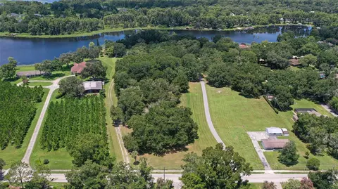 18302 Hanna Rd, Lutz, FL 33549