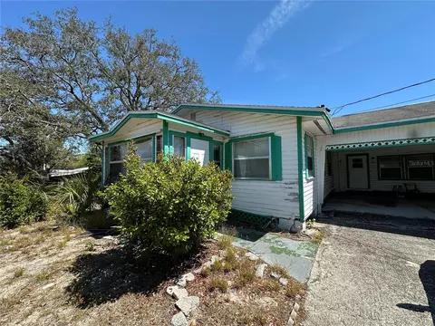 609 S Disston Ave, Tarpon Springs, FL 34689