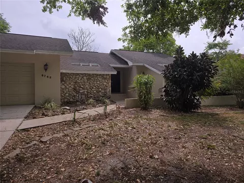 6745 Englelake Dr, Lakeland, FL 33813
