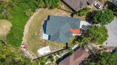 426 Village Dr, Tarpon Springs, FL 34689