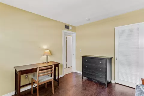 Bedroom - 147 Bluff View Dr #206, Belleair Bluffs, FL 33770 photo 6 of 6