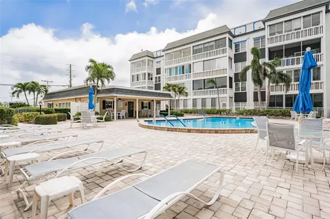 Exterior - 147 Bluff View Dr #206, Belleair Bluffs, FL 33770 photo 6 of 11