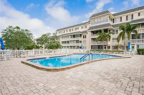 Exterior - 147 Bluff View Dr #206, Belleair Bluffs, FL 33770 photo 9 of 11