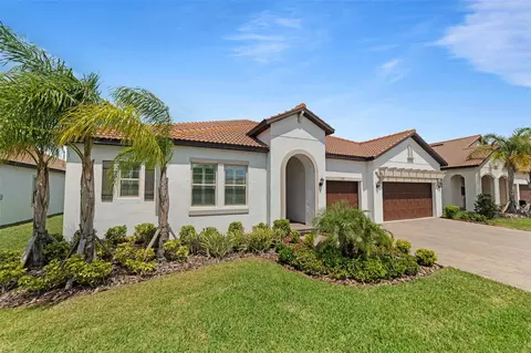 5313 Windy Grove Dr, Wimauma, FL 33598