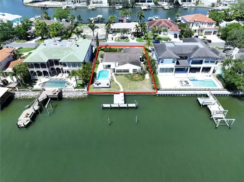 5110 W Poe Ave, Tampa, FL 33629