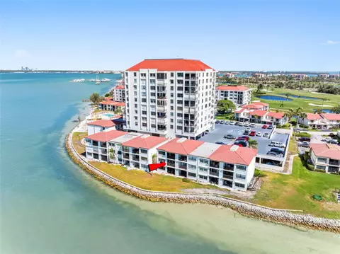 6265 Sun Blvd #204, Saint Petersburg, FL 33715